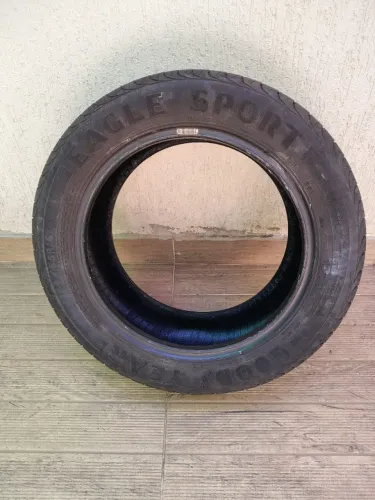 Vendo Pneu Goodyear Eagle Sport