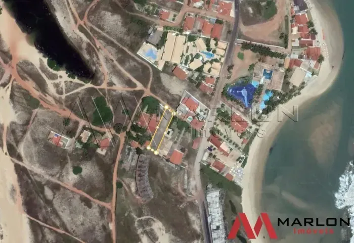 Terreno em Praia de Camurupim, excelente localização, 900m².