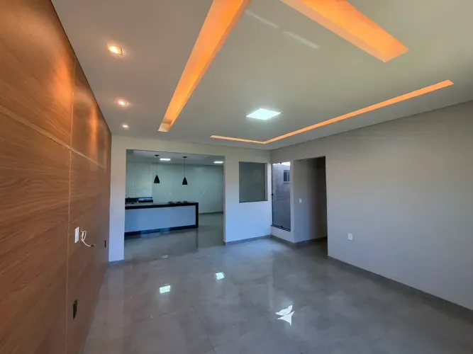 Casa na Ponte Alta Norte para aluguel, em condomínio fechado, com conforto e excelente esp