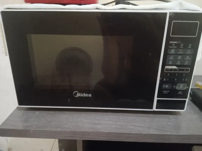 Microondas Midea Semi Novo, Leia a Descrição 