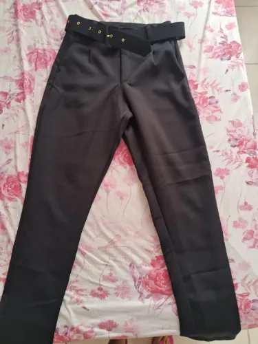 Vendo calça social alfaiataria nova