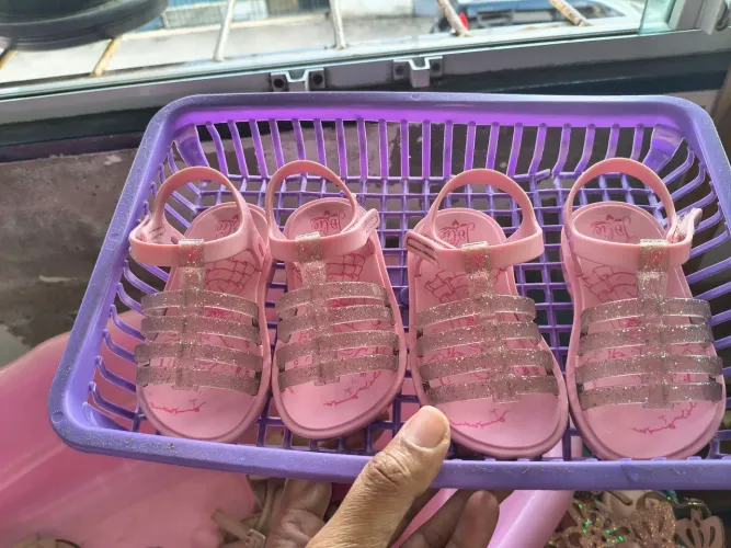 Sandália infantil rosa Tam 20