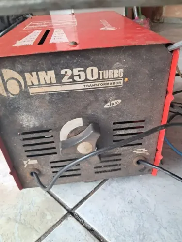 Maquina De Solda Transformadora Nm 250 Bambozzi