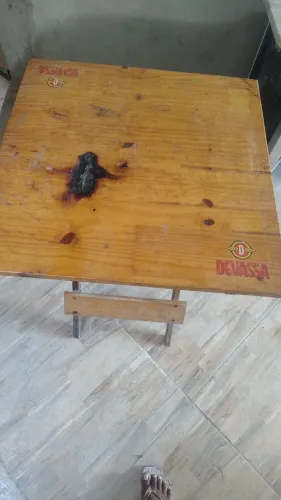 Mesa de madeira 70x70
