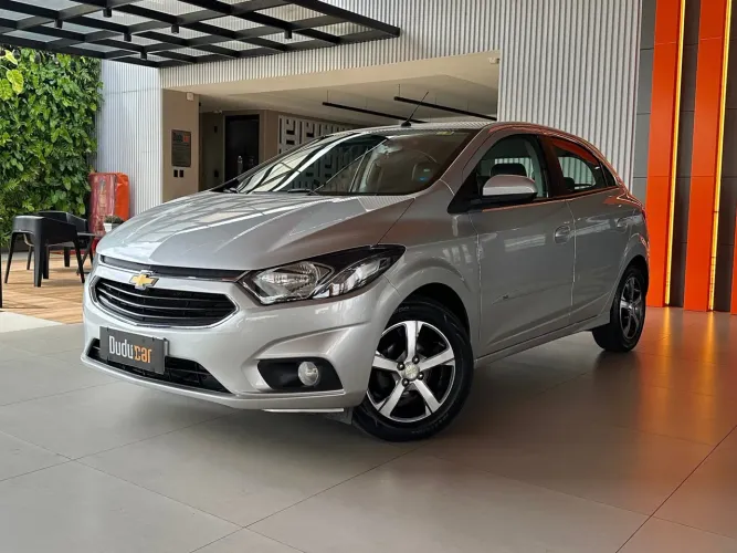 Chevrolet Onix Hatch LTZ 1.4 8V Flex Power Mec. 4P 2018