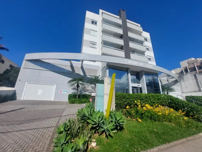 Cobertura Exclusiva à Venda no Bairro Abraão - Florianópolis!