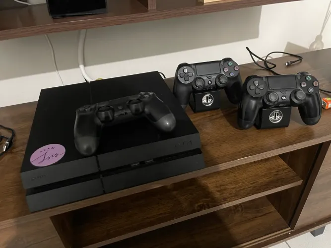 Ps4 + 3 Controles + Jogos mídia Digital 