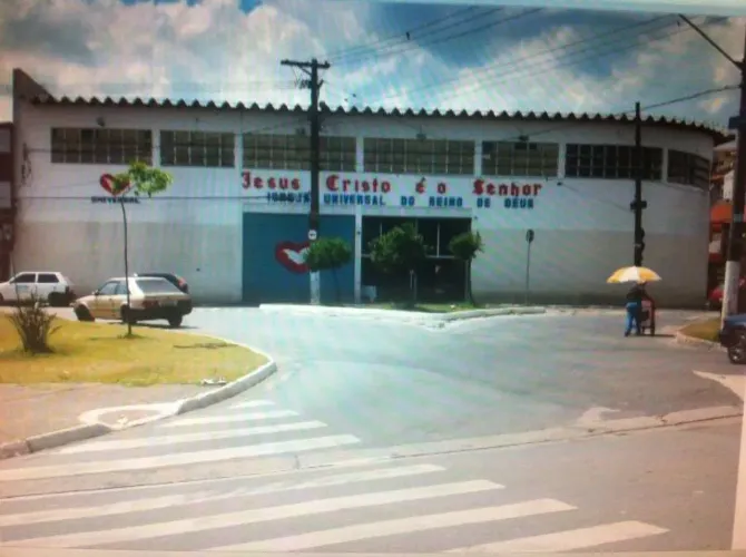 Ponto comercial/Loja/Box para aluguel possui 756 metros quadrados