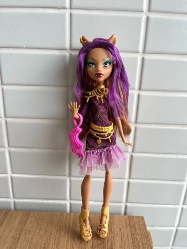 Monster High Clawdeen Wolf Frights Camera Action