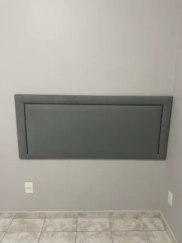 Cabeceira cama suede e tarracha 