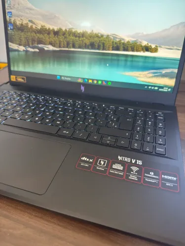 Notebook Nitro V15 8gb RAM 500gb Mem