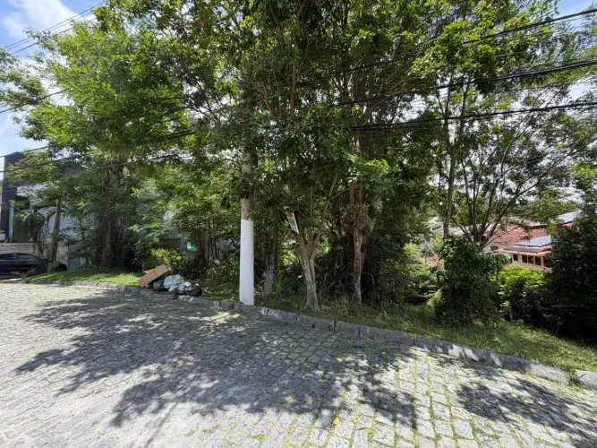 Terreno Exclusivo à Venda 533 m² Condomínio Ubá Itaipu - Região Oceânica - Niterói