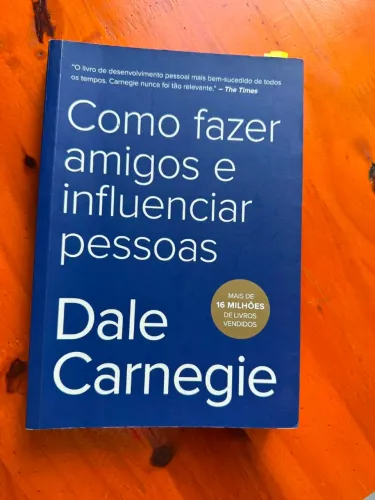 Livro Como fazer amigos e influenciar pessoas