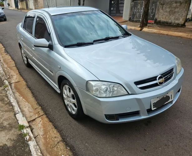 Chevrolet Astra Sed. Advant. 2.0 8V MPFI Flexp. 4P 2011