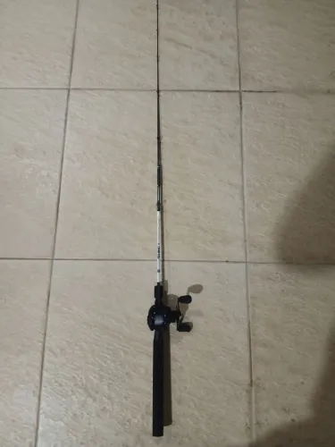 Vara com carretilha black tamba bt11