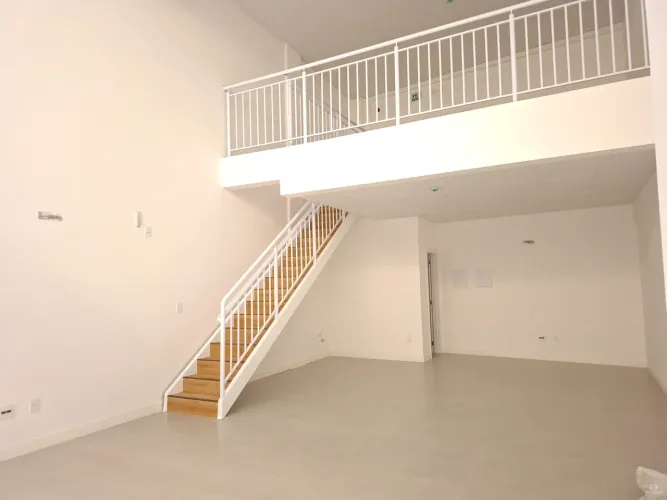 Loja para alugar na Trindade com 50m²