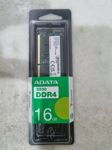 Memória RAM DDR4 ADATA 16GB LACRADA