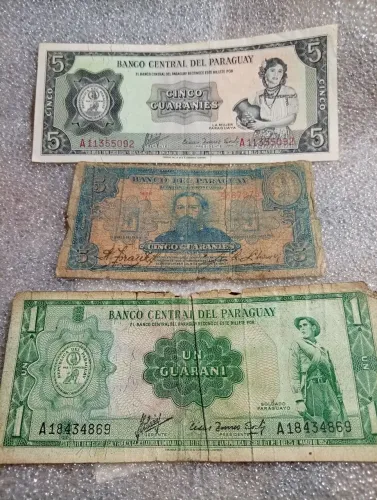 Cédulas de 5 Guaranies.