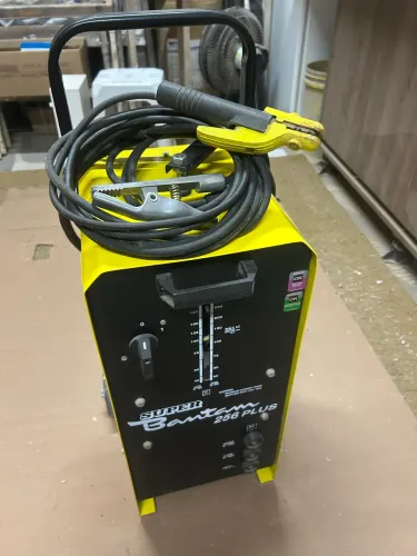 Máquina de solda