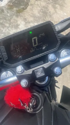 Moto muito nova