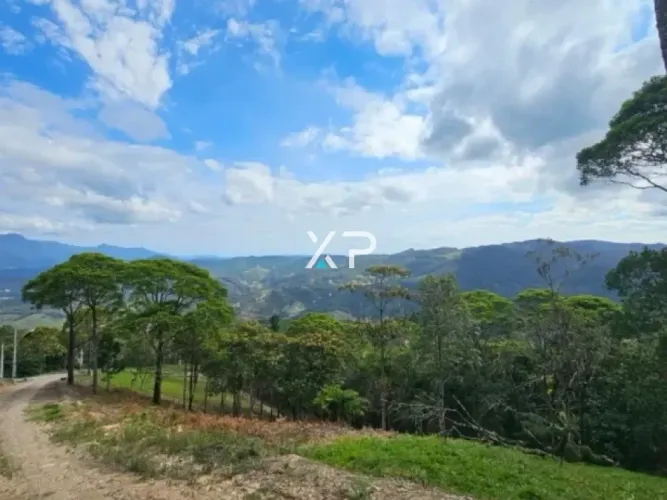 Terreno com 1201m² - Village Imperatriz
