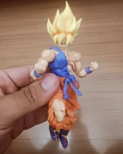 goku ssj awakening SH figuarts