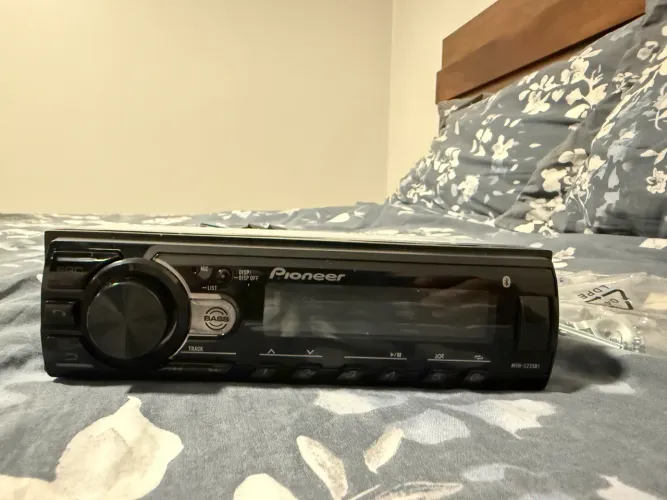 Rádio Automotivo Pioneer MVH-S235BT - NOVO