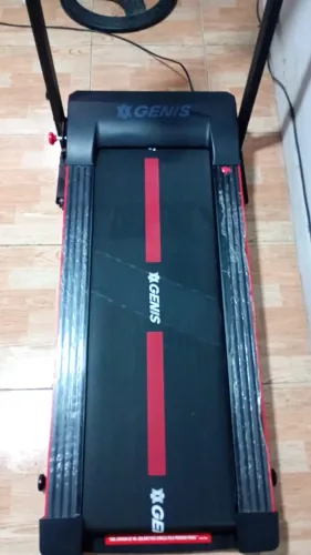 Esteira Elétrica Dobrável Genis GT500 em Ótimo Estado