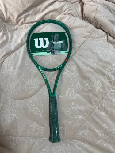 Raquete de Tênis Wilson Blade 98 18x20 V10