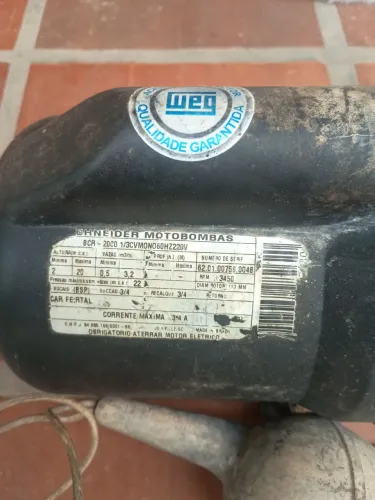 Motor excelente marca puxa água sisterna 