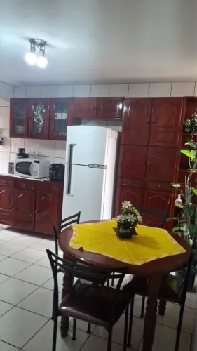 Armário Cozinha + Mesa