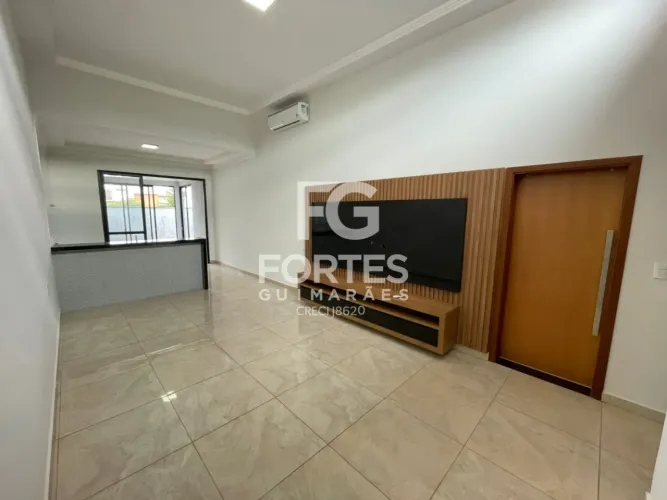 Casa de Condomínio para Locação de 3 Suítes com piscina com 148m² de área construída no Ba