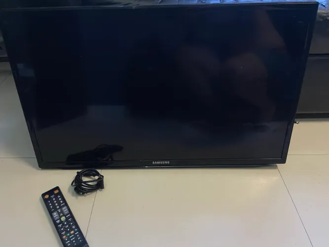 TV 32 Samsung (retirada de peças )