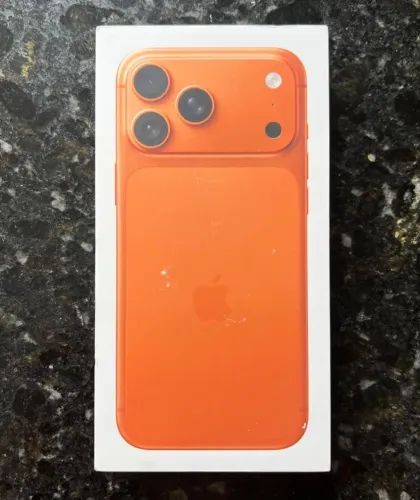 iPhone 17 pro Max 256g