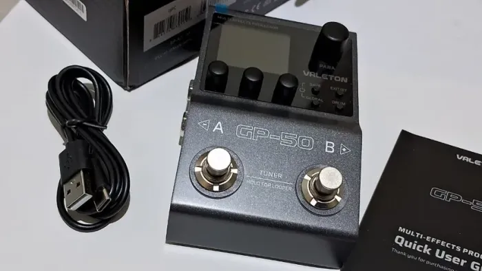 Pedaleira Valeton GP-50 Multiefeitos - Nova na Caixa (Bateria Interna e NAM)