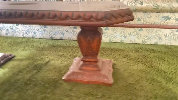 Mesa de centro de madeira 