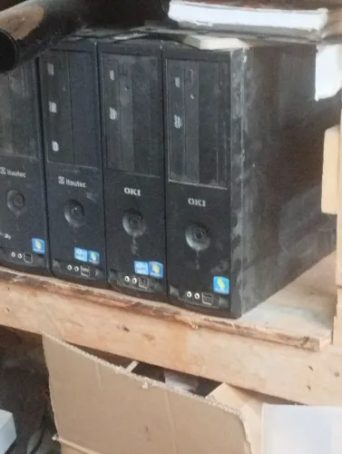 Lote de 5 CPU italtec tudo focionando 300 cada