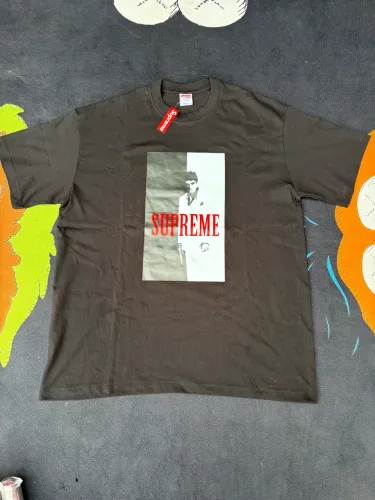 Camiseta supreme