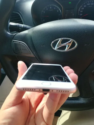 Oportunidade pra quem está buscando iPhone 7 de 128GB com preço BB, bom é barato!