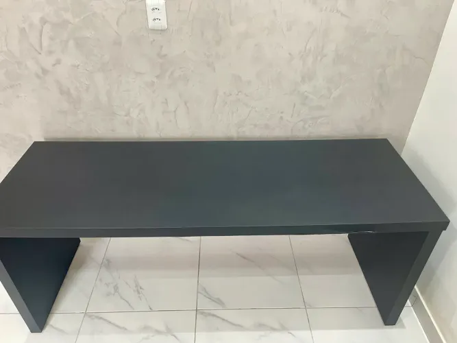 Mesa para Escritório em MDF 1,80m X 0,60m
