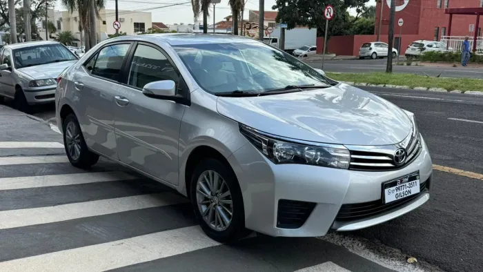Toyota Corolla GLI 1.8 Flex 16V Aut. 2017