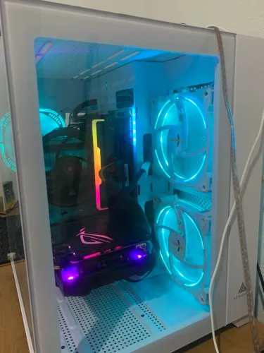 Vendo pc gamer sem placa de video