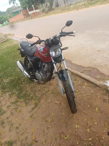 Mota fan 125 boa toda em dias so no ponto de transferir