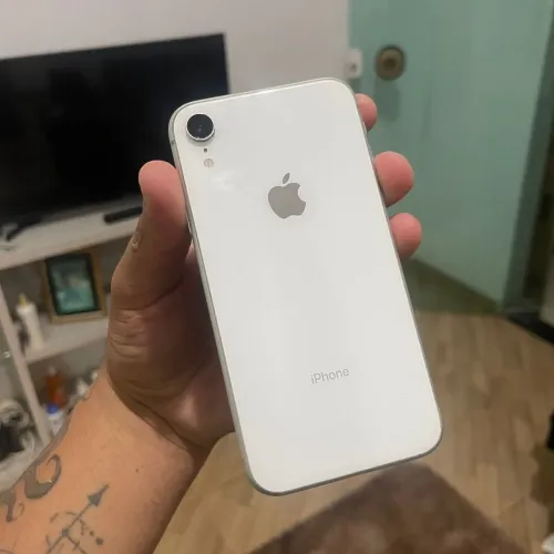iPhone XR
