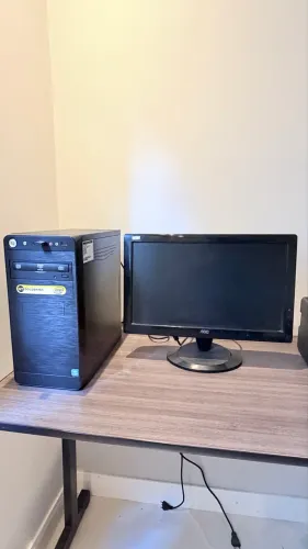 Computador Intel + Monitor + Teclado e Mouse