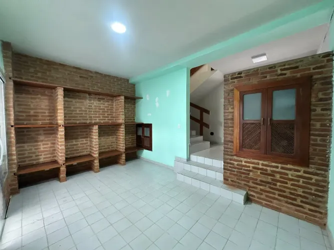 Casa 2 quartos em Bairro República - Sol da manhã