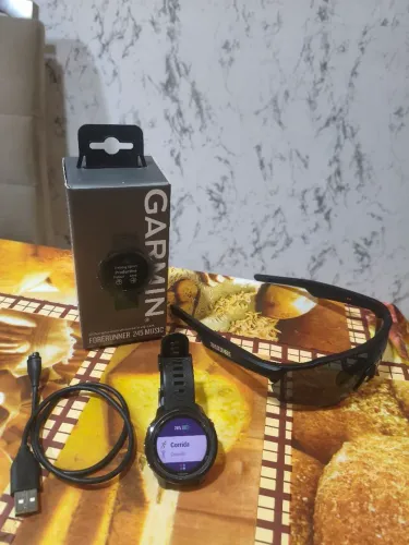 Garmin forerunner 245 music com óculos com som bluetooth 