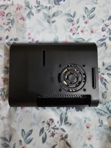 Raspberry Pi 5 2GB completo com case cooler