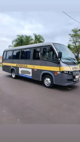 Ônibus Volare v8