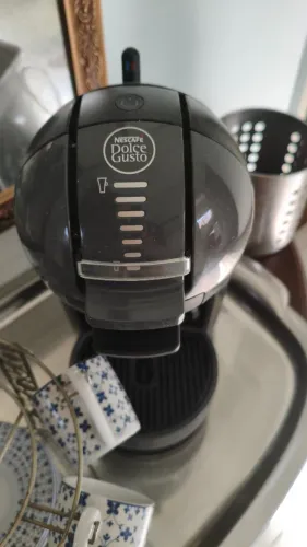 Cafeteira Nescafé Dolce Gusto Arno Mini Me Preta 220V Com Caixa original